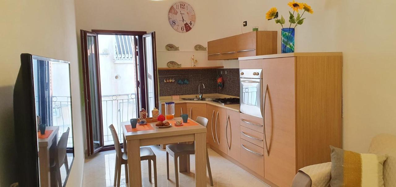 Storico 3 Apartment Monopoli Luaran gambar