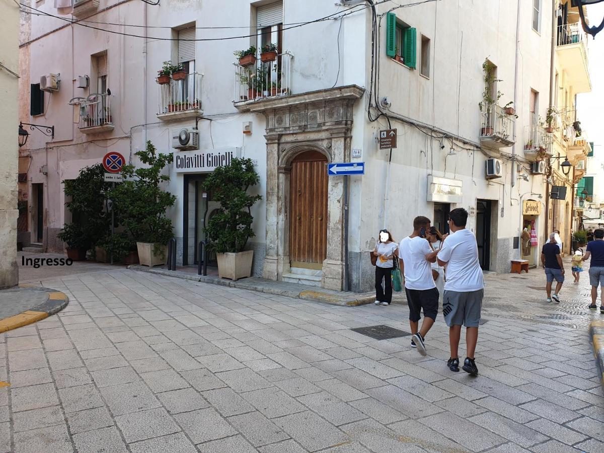 Storico 3 Apartment Monopoli Luaran gambar