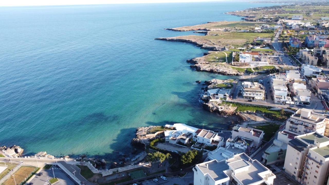 Storico 3 Apartment Monopoli Luaran gambar